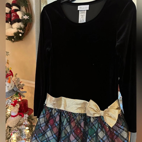 BONNIE Jean Velvet Fit and Flare Dress Size 16‎ - Picture 6 of 9